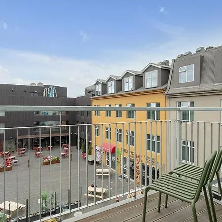 Luxury Penthous - 3 Bedroom - 2 Bath - Freeparking - Downtown